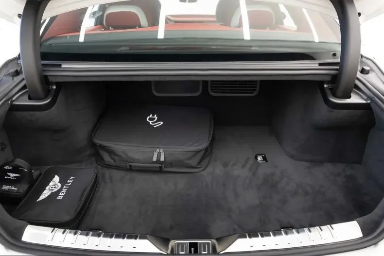 Bentley Flying Spur din 2025 cu 9.900 km - oferta BEN205210 - foto 24