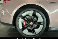 Porsche Taycan din 2024 cu 2.243 km - oferta POR205211 - foto 13