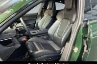 Porsche Taycan din 2024 cu 15.200 km - oferta POR205212 - foto 8