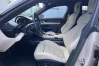 Porsche Taycan din 2023 cu 2.100 km - oferta POR205213 - foto 4