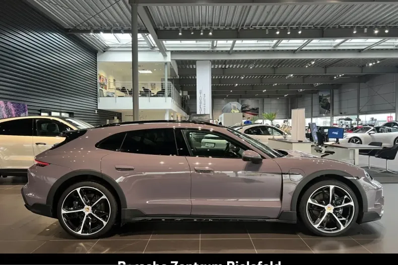 Porsche Taycan din 2024 cu 15.925 km - oferta POR205214 - foto 6