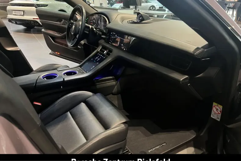 Porsche Taycan din 2024 cu 15.925 km - oferta POR205214 - foto 31