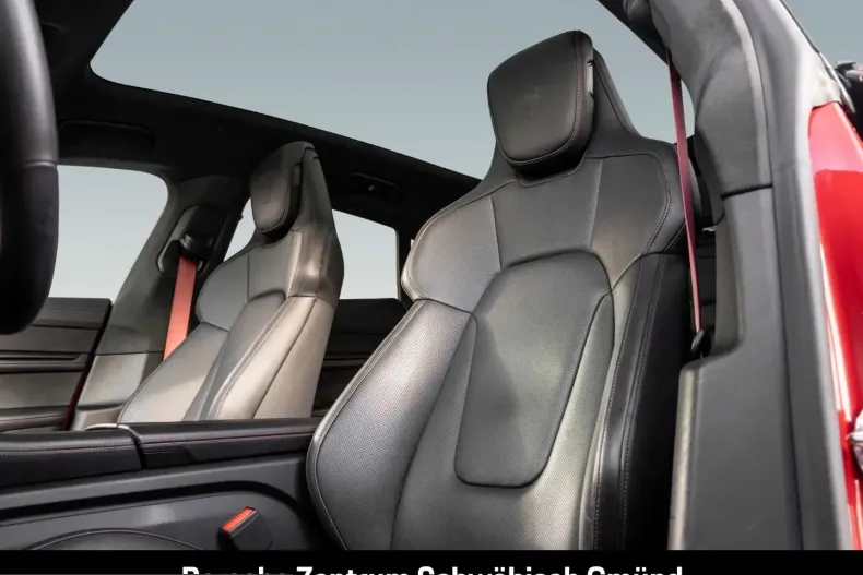 Porsche Taycan din 2023 cu 42.480 km - oferta POR205215 - foto 5