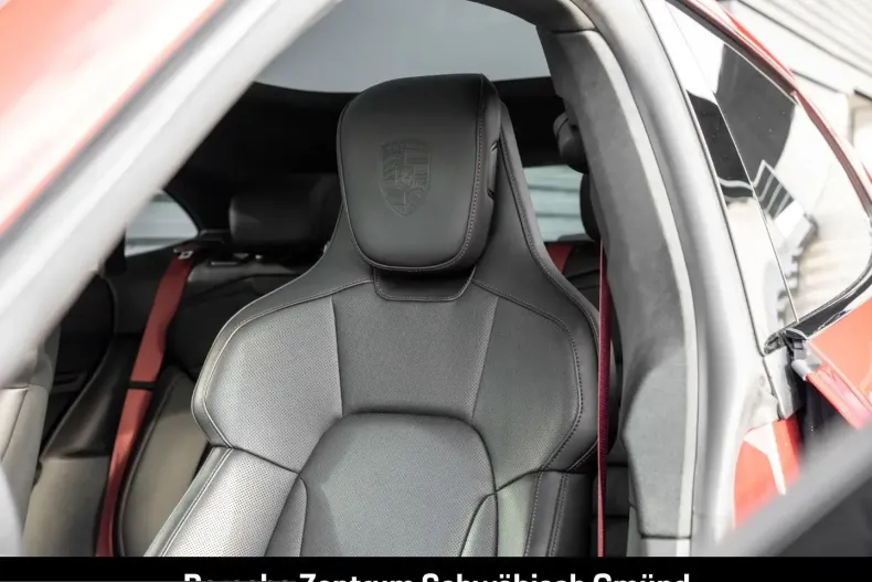 Porsche Taycan din 2023 cu 42.480 km - oferta POR205215 - foto 21