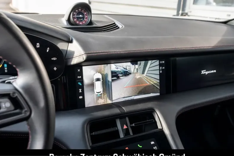 Porsche Taycan din 2023 cu 42.480 km - oferta POR205215 - foto 33