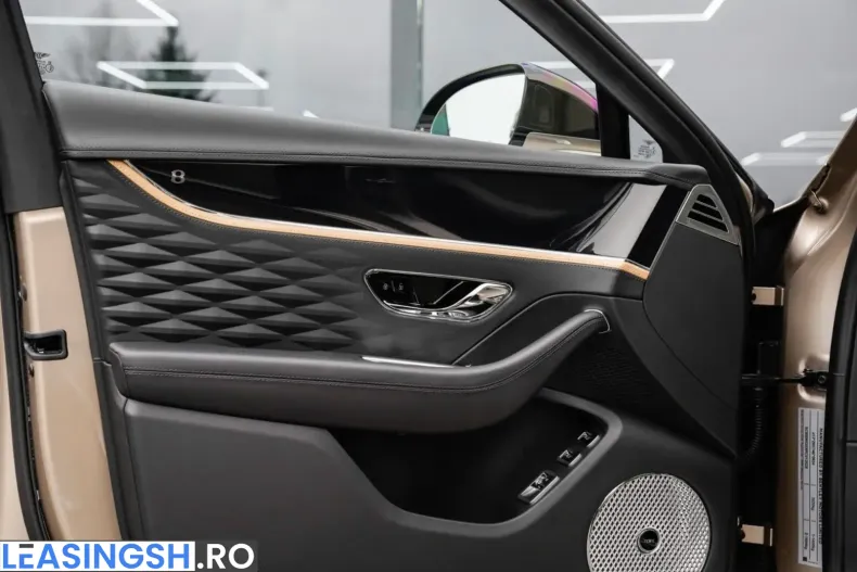 Bentley Flying Spur din 2023 cu 12.000 km - oferta BEN205216 - foto 13