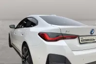 BMW i4 (Seria 4) din 2023 cu 17.888 km - oferta BMW205221 - foto 3