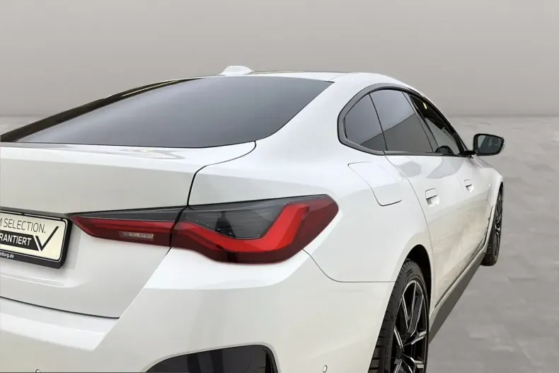 BMW i4 (Seria 4) din 2023 cu 17.888 km - oferta BMW205221 - foto 5