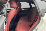 BMW i4 (Seria 4) din 2023 cu 17.888 km - oferta BMW205221 - foto 13