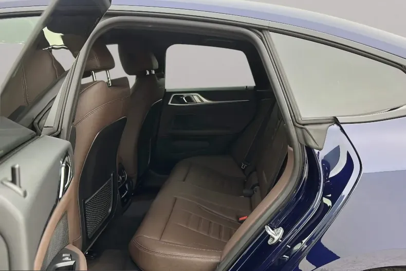 BMW i4 (Seria 4) din 2023 cu 20.243 km - oferta BMW205222 - foto 6