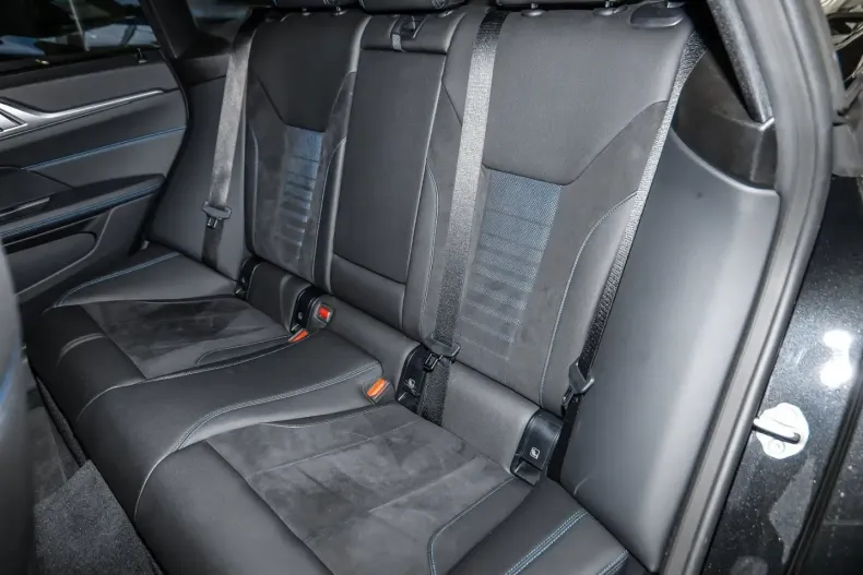 BMW i4 (Seria 4) din 2024 cu 41.850 km - oferta BMW205224 - foto 10