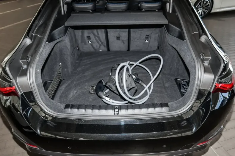 BMW i4 (Seria 4) din 2024 cu 41.850 km - oferta BMW205224 - foto 21