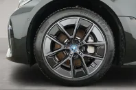 BMW i4 (Seria 4) din 2023 cu 13.896 km - oferta BMW205225 - foto 6