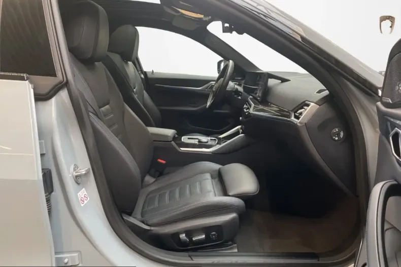 BMW i4 (Seria 4) din 2024 cu 54.800 km - oferta BMW205226 - foto 11