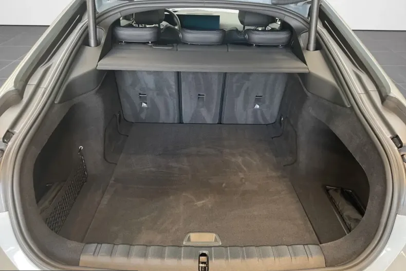 BMW i4 (Seria 4) din 2024 cu 54.800 km - oferta BMW205226 - foto 13