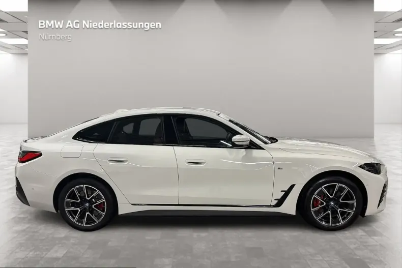 BMW i4 (Seria 4) din 2023 cu 13.532 km - oferta BMW205227 - foto 3