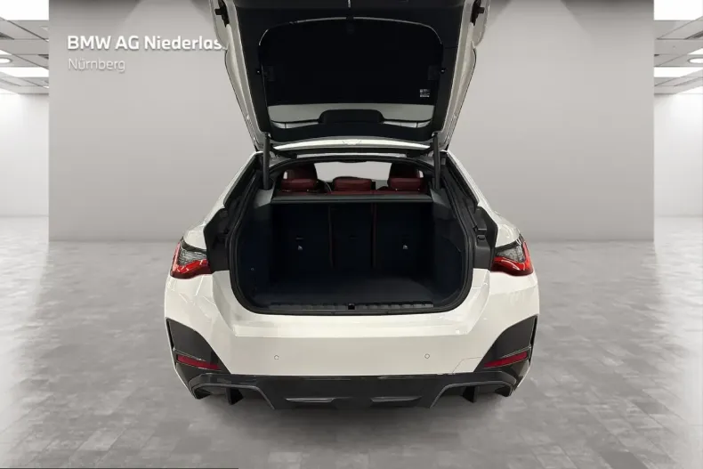 BMW i4 (Seria 4) din 2023 cu 13.532 km - oferta BMW205227 - foto 7