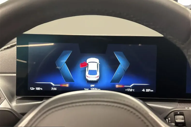 BMW i4 (Seria 4) din 2023 cu 13.532 km - oferta BMW205227 - foto 10