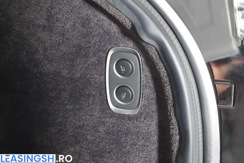 Aston Martin DBX din 2023 cu 30.000 km - oferta AST205229 - foto 36