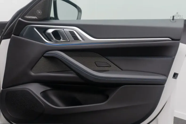 BMW i4 (Seria 4) din 2023 cu 24.878 km - oferta BMW205230 - foto 29