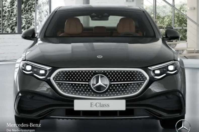 Mercedes-Benz E 400 (Clasa E) din 2025 cu 12.432 km - oferta MER205233 - foto 6