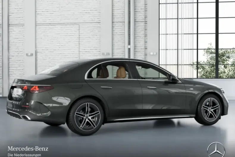 Mercedes-Benz E 400 (Clasa E) din 2025 cu 12.432 km - oferta MER205233 - foto 16