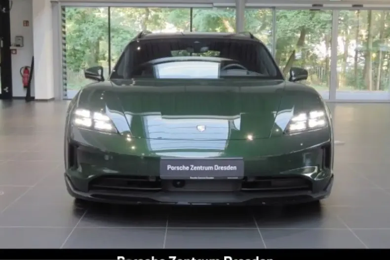 Porsche Taycan din 2025 cu 30.500 km - oferta POR205235 - foto 6