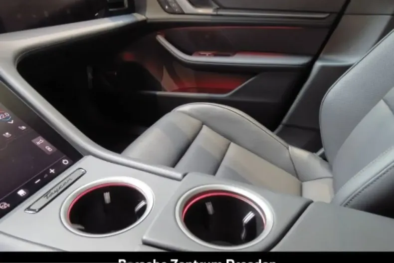 Porsche Taycan din 2025 cu 30.500 km - oferta POR205235 - foto 23