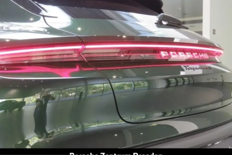 Porsche Taycan din 2025 cu 30.500 km - oferta POR205235 - foto 25