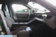 Porsche Taycan din 2024 cu 9.562 km - oferta POR205238 - foto 8