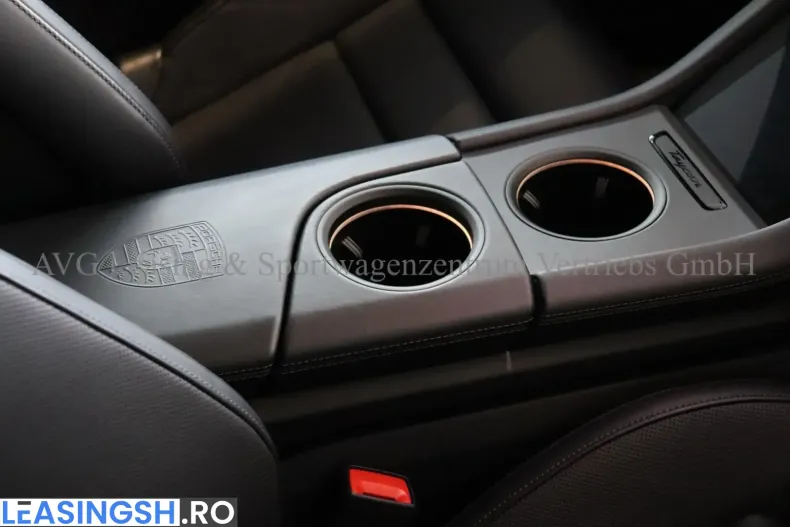 Porsche Taycan din 2024 cu 9.562 km - oferta POR205238 - foto 22