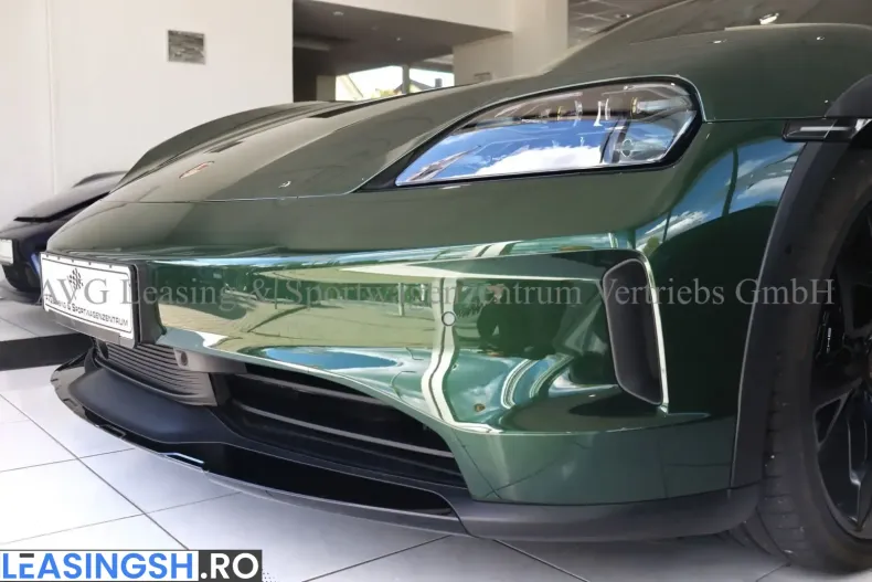 Porsche Taycan din 2024 cu 9.562 km - oferta POR205238 - foto 29