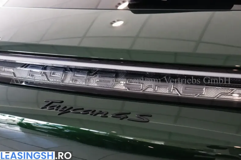 Porsche Taycan din 2024 cu 9.562 km - oferta POR205238 - foto 32