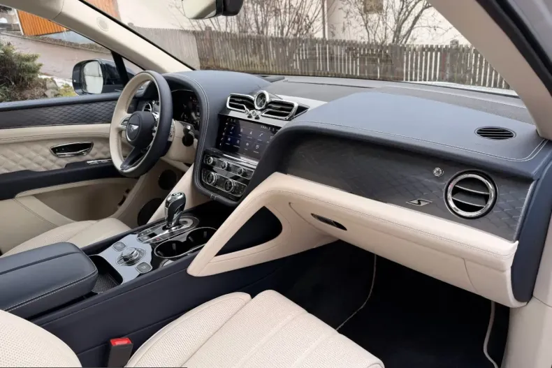 Bentley Bentayga din 2023 cu 15.999 km - oferta BEN205240 - foto 3