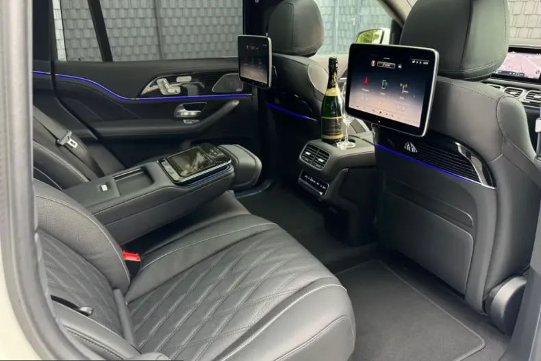 Mercedes-Benz GLS 600 (Clasa GLS) din 2026 cu 40 km - oferta MER205245 - foto 7