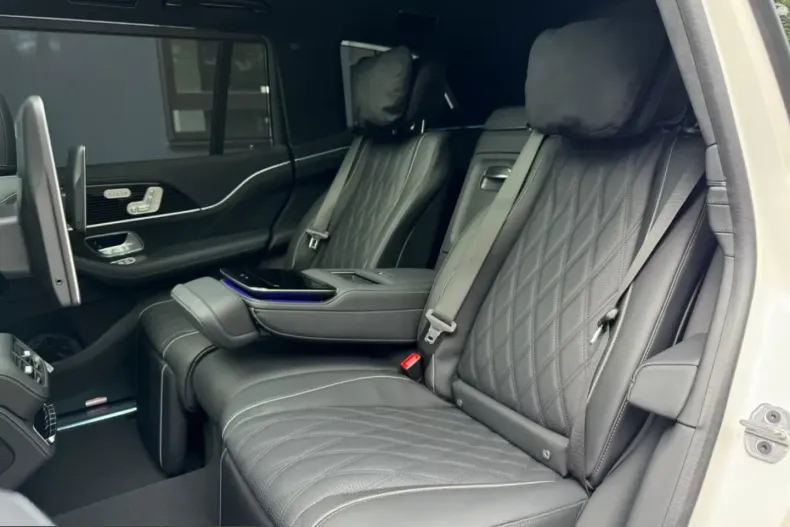 Mercedes-Benz GLS 600 (Clasa GLS) din 2026 cu 40 km - oferta MER205245 - foto 9