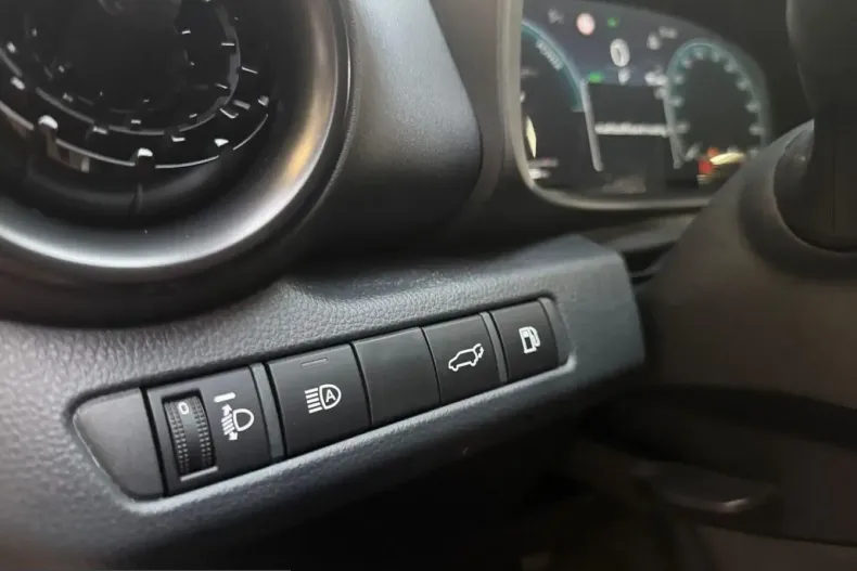 Toyota C-HR din 2025 cu 19.080 km - oferta TOY205247 - foto 15