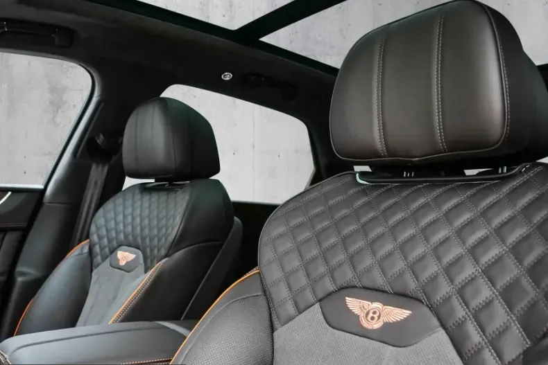 Bentley Bentayga din 2025 cu 8.200 km - oferta BEN205248 - foto 13