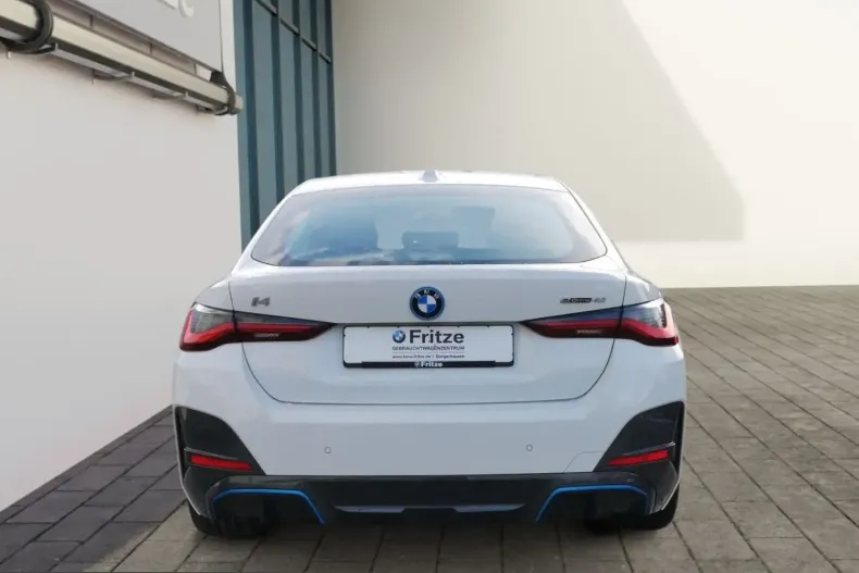 BMW i4 (Seria 4) din 2023 cu 33.504 km - oferta BMW205249 - foto 5