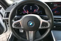 BMW i4 (Seria 4) din 2023 cu 33.504 km - oferta BMW205249 - foto 11