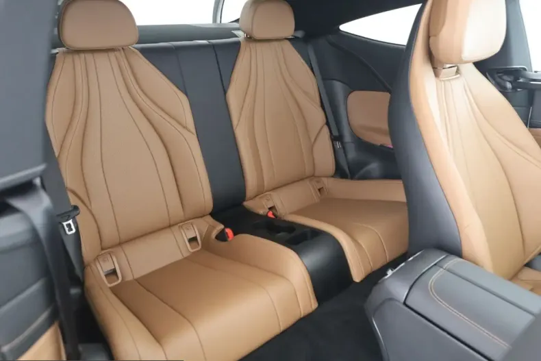 Mercedes-Benz CLE 300 (Clasa CLE) din 2025 cu 5.584 km - oferta MER205259 - foto 15