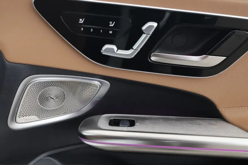 Mercedes-Benz CLE 300 (Clasa CLE) din 2025 cu 5.584 km - oferta MER205259 - foto 18