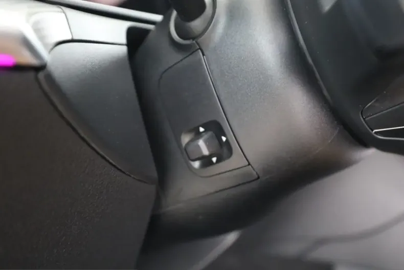 Mercedes-Benz CLE 300 (Clasa CLE) din 2025 cu 5.584 km - oferta MER205259 - foto 23