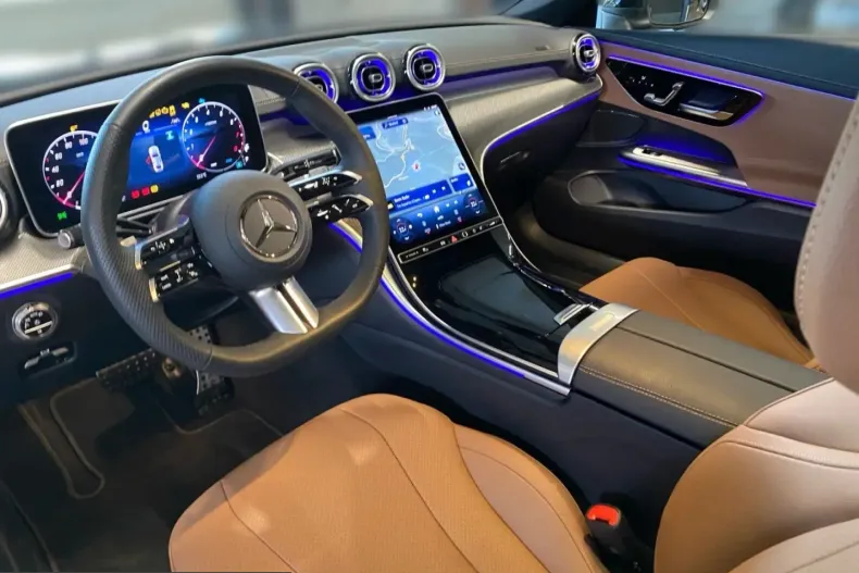 Mercedes-Benz CLE 200 (Clasa CLE) din 2025 cu 4.620 km - oferta MER205262 - foto 9