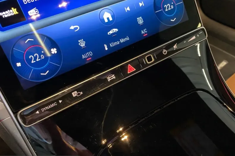 Mercedes-Benz CLE 200 (Clasa CLE) din 2025 cu 4.620 km - oferta MER205262 - foto 17