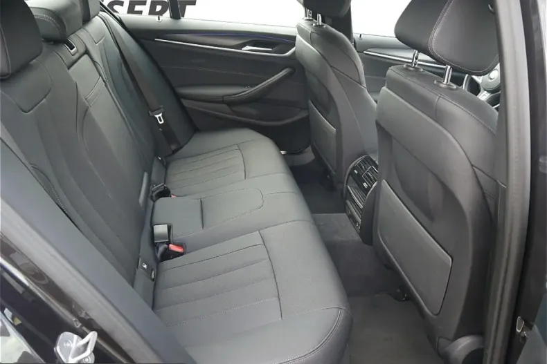 BMW 530 (Seria 5) din 2023 cu 42.100 km - oferta BMW205265 - foto 15