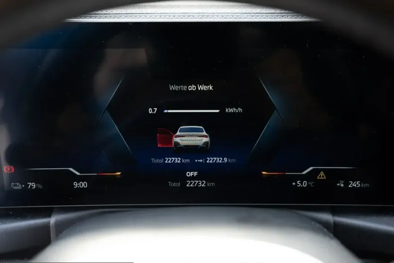 BMW i4 (Seria 4) din 2023 cu 22.728 km - oferta BMW205268 - foto 12