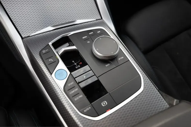 BMW i4 (Seria 4) din 2023 cu 22.728 km - oferta BMW205268 - foto 18