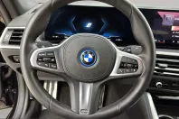 BMW i4 (Seria 4) din 2023 cu 26.195 km - oferta BMW205270 - foto 11