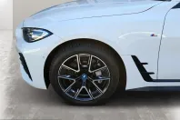 BMW i4 (Seria 4) din 2023 cu 16.528 km - oferta BMW205271 - foto 9